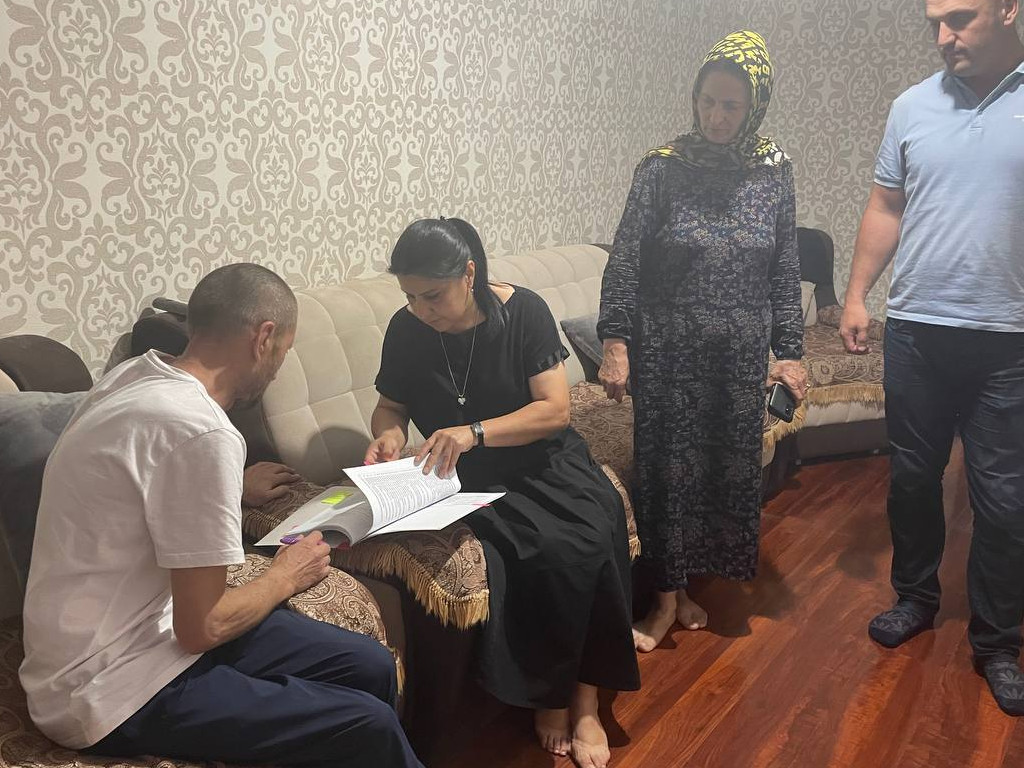 Акт обследования жилищно-бытовых условий заявителей.